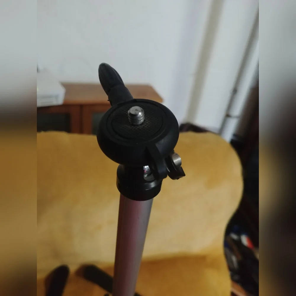 American Recorder Technologies tripod